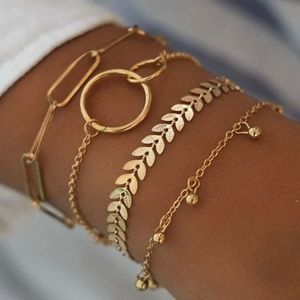 Layered bracelet set 4 piece NWT